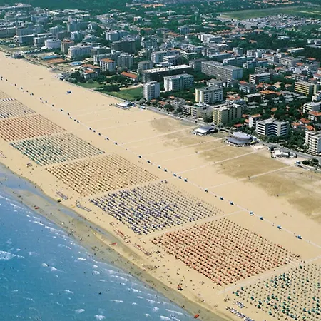 Recharge In Our Relaxing Flat - Beahost Apartamento Bibione