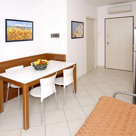 Recharge In Our Relaxing Flat - Beahost Апартаменти Бібіоне