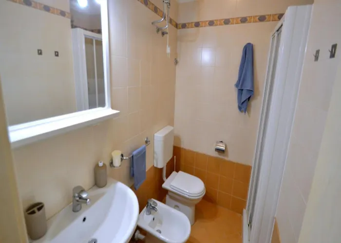 Recharge In Our Relaxing Flat - Beahost *