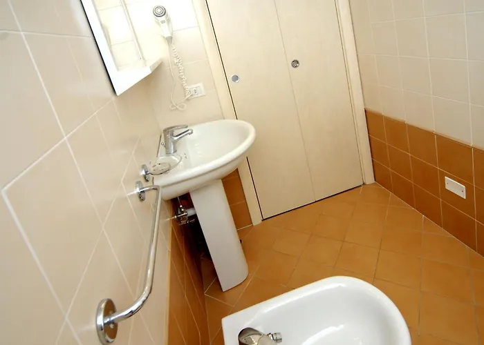 Recharge In Our Relaxing Flat - Beahost Apartmán *